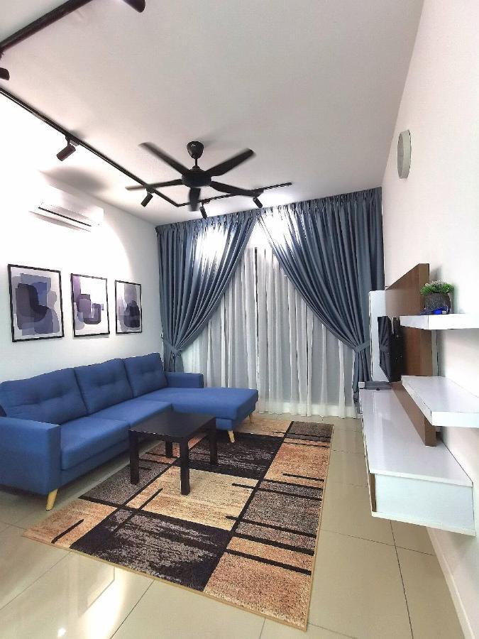 Stayje Putrajaya, 5 Minutes To Ioi City Mall, Wifi , Netflix, Free Parking Экстерьер фото